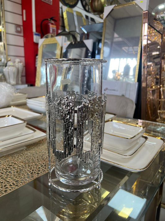 Portavelas de Cristal con Detalle Metálico Plateado – Diseño Moderno y Elegante