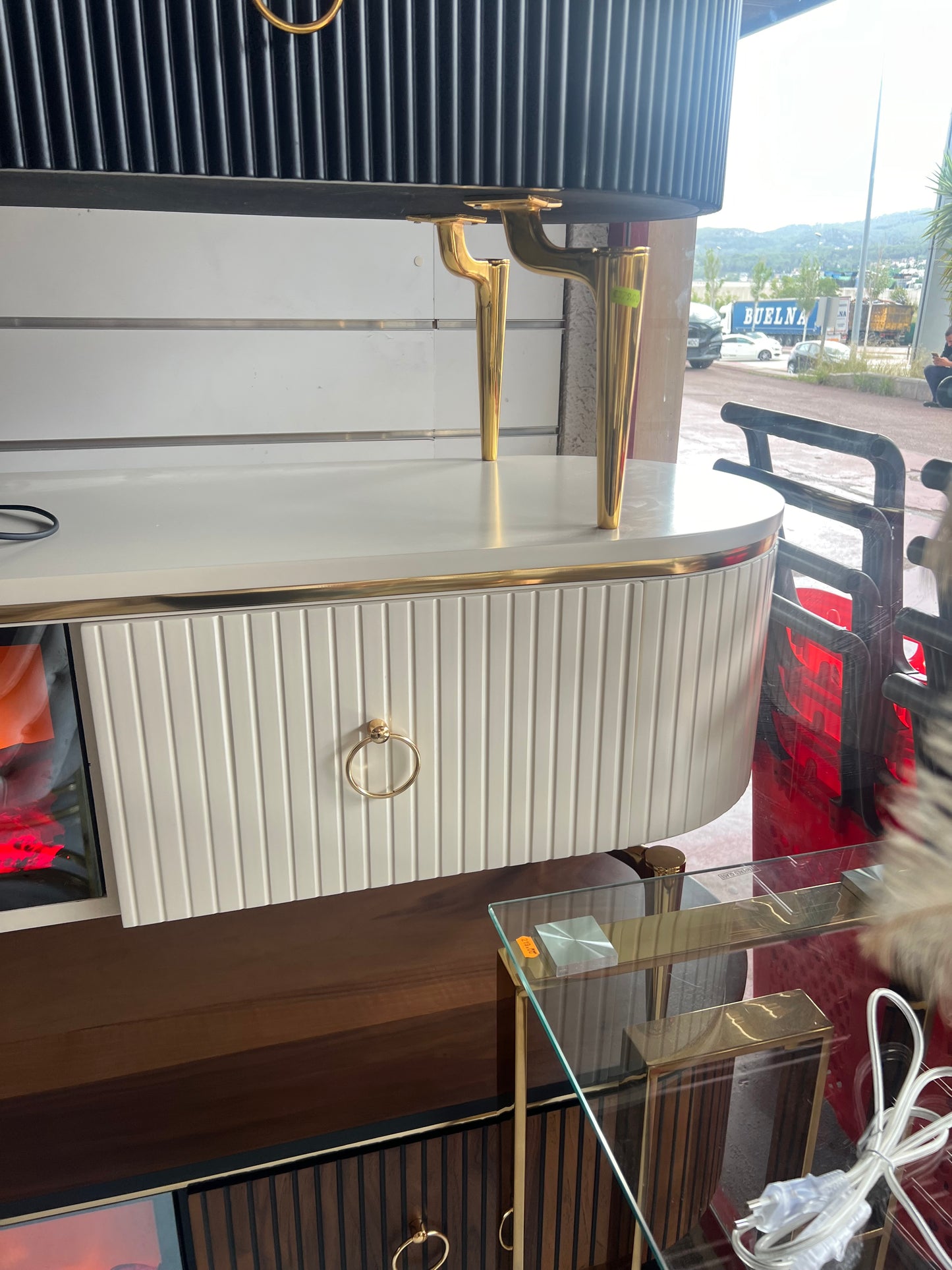 TV table with digital fireplace - WHITE GOLD