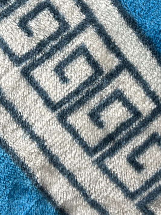 Manta Raschel 220 x 240 cm – 2 kg – 100% Poliéster