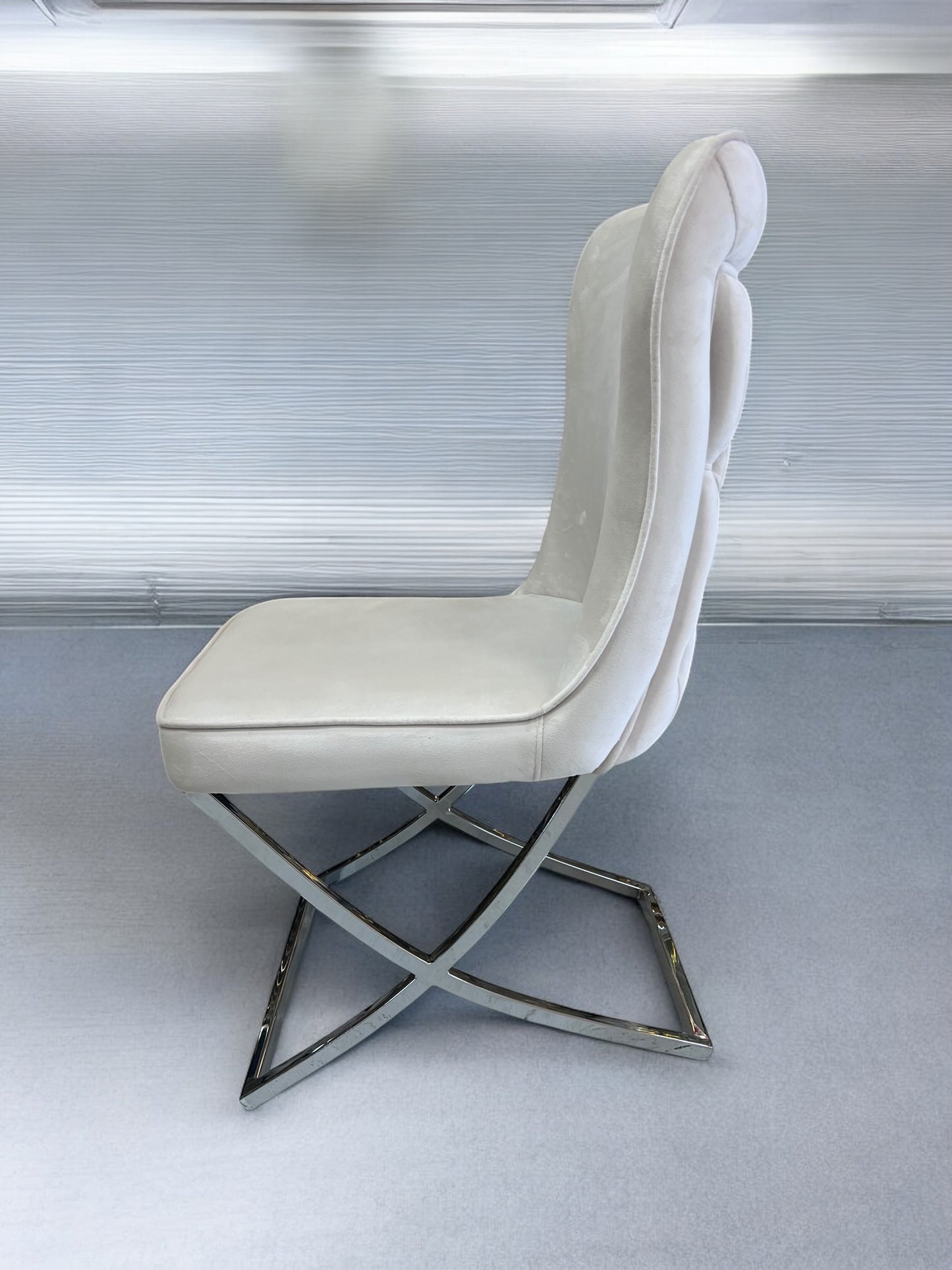 Silla terciopelo para comedor BONGOV01 PA beig , patas metal plateado