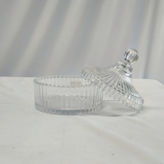 Frasco Decorativo de Cristal con Tapa Tallada – Elegancia para Almacenaje y Decoración