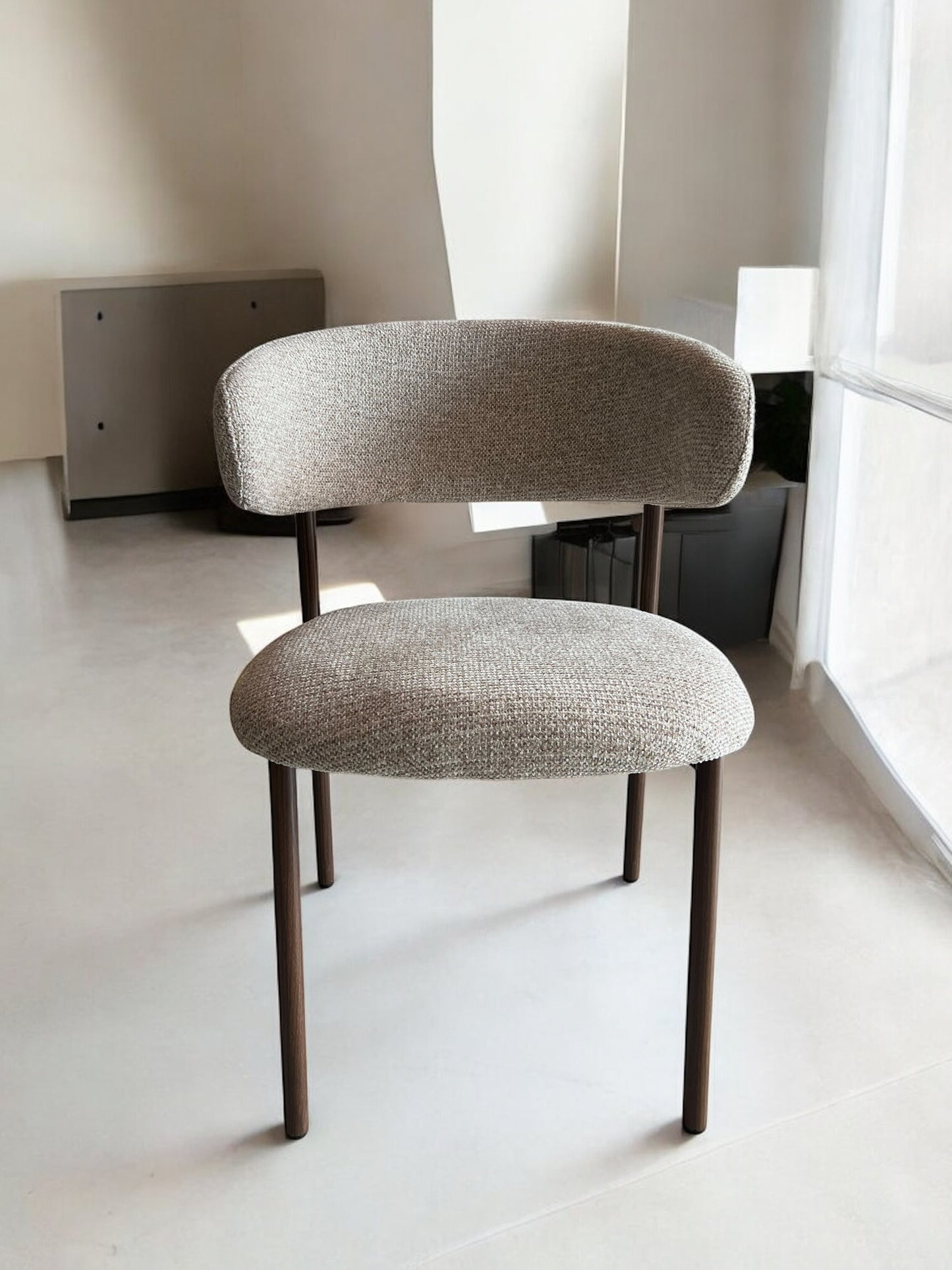 Silla madera DT-KC005 Tela Mocha Marrón Patas Madera Lapacho