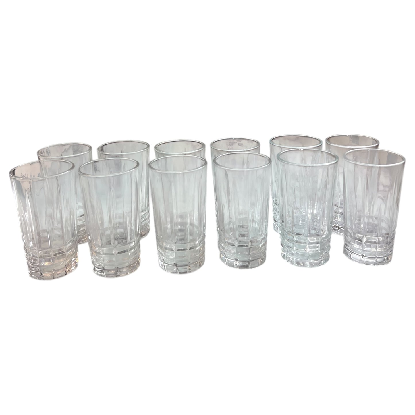 Set de Vasos de Cristal Tallado — 12 Piezas de Estilo y Resistencia