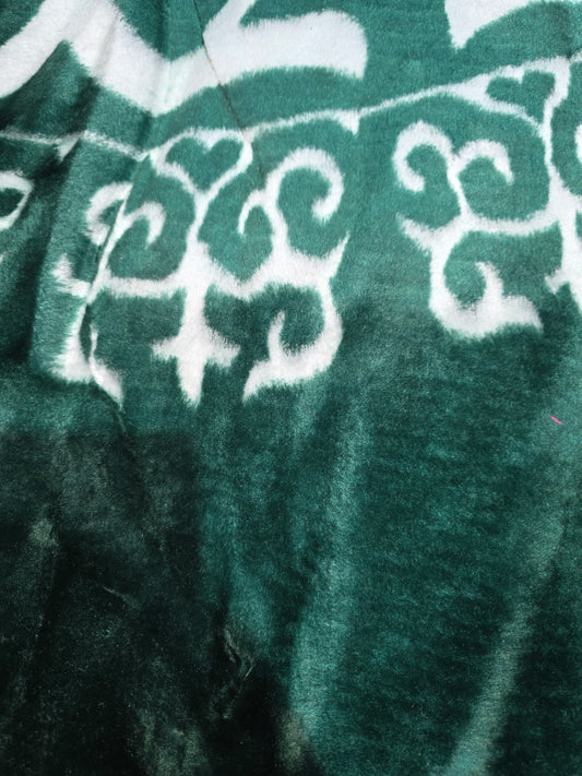 Manta Royal Eskimos 220 x 240 cm – 4 kg | Alta Calidad, Súper Suave y Cálida – 100% Poliéster - VERDE