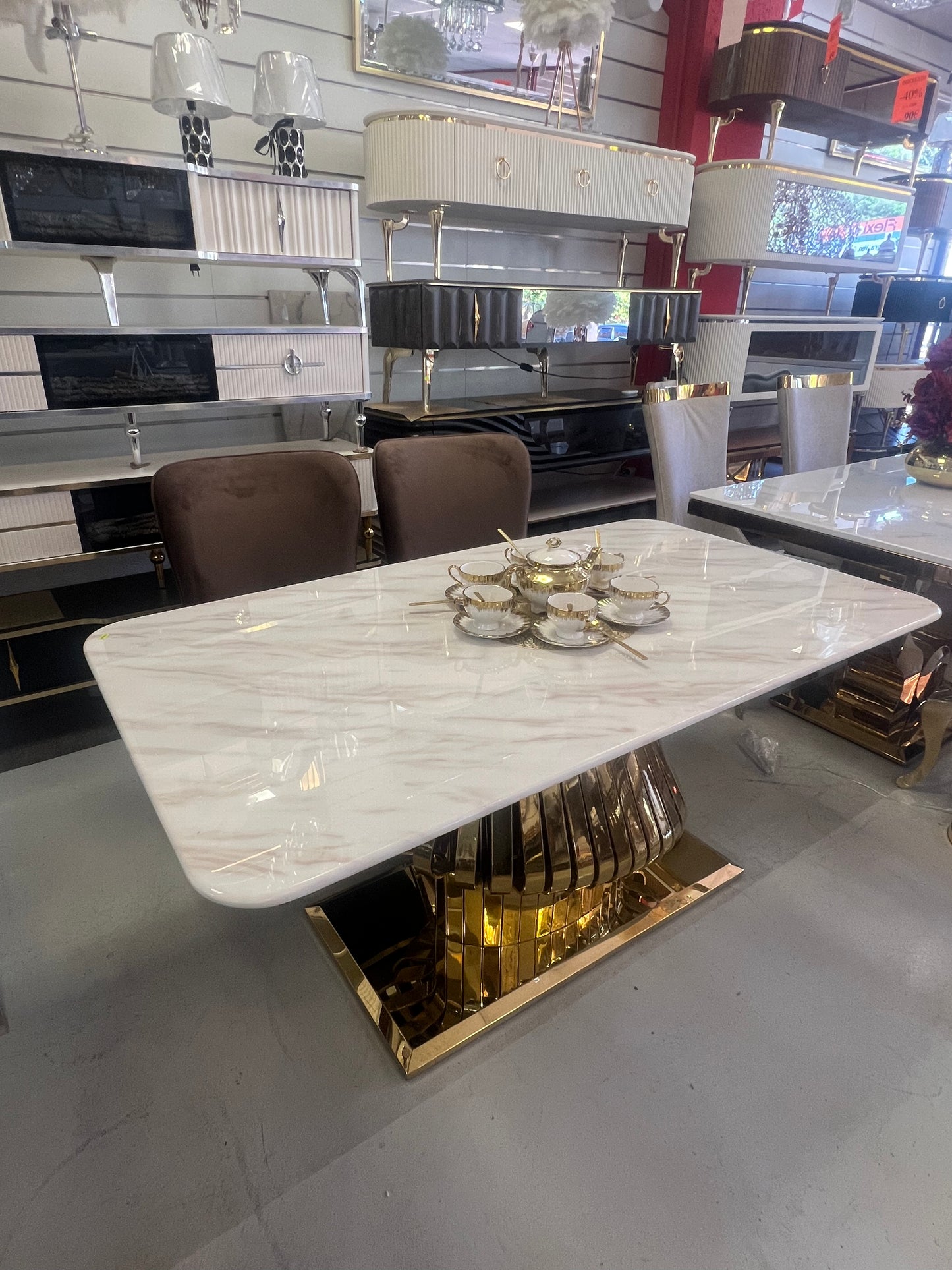 Mesa de Comedor de Diseño Contemporáneo - Mármol y Acero 160x90x75 Alta calidad