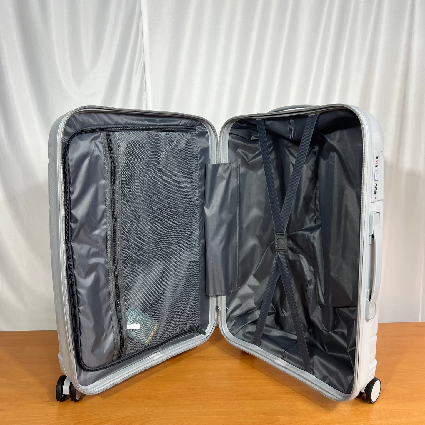 Set de Maletas de Viaje Rígidas Premium (Juego de 3 Piezas)