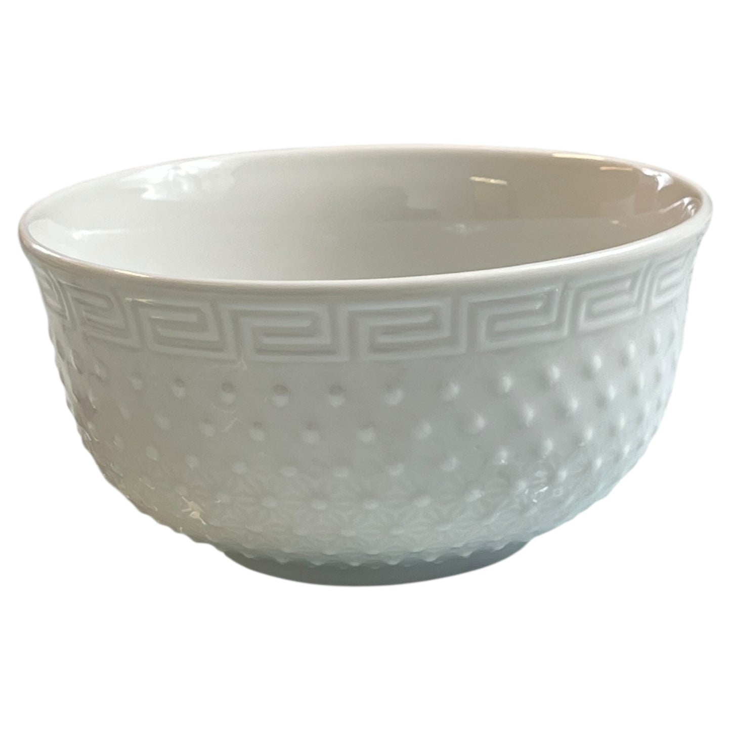 🍲 Ceramic Bowl with Relief – Elegant and Textured Design