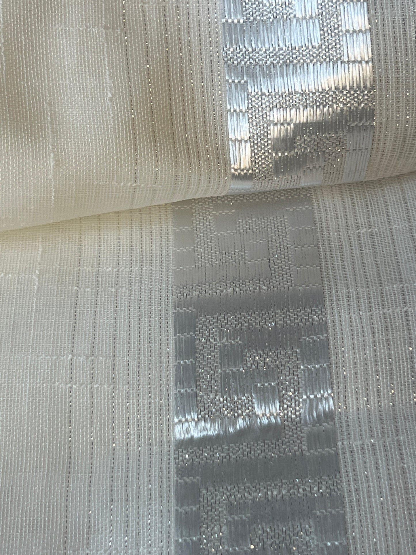 CORTINA VOILE MODELO VERSAGE 140 x 240 CM – COLOR PLATA