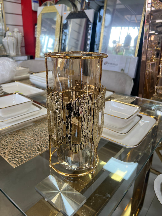 Portavelas de Cristal con Detalle Metálico Dorado – Diseño Moderno y Lujos