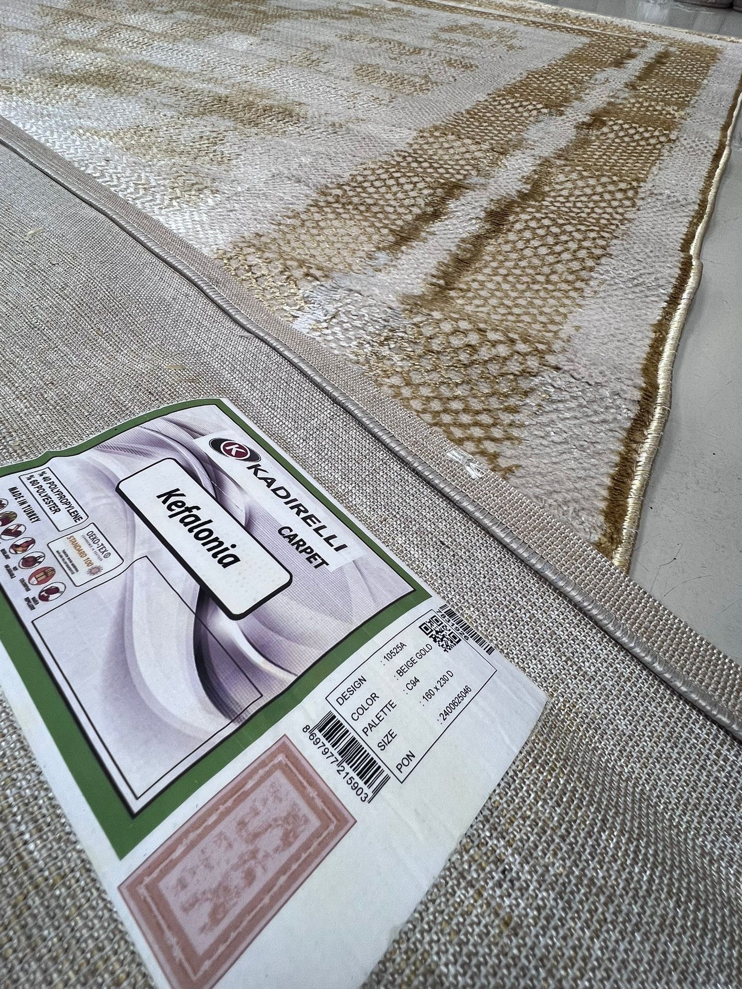 Alfombra Kefalonia – Diseño elegante con detalles cálidos y sofisticados