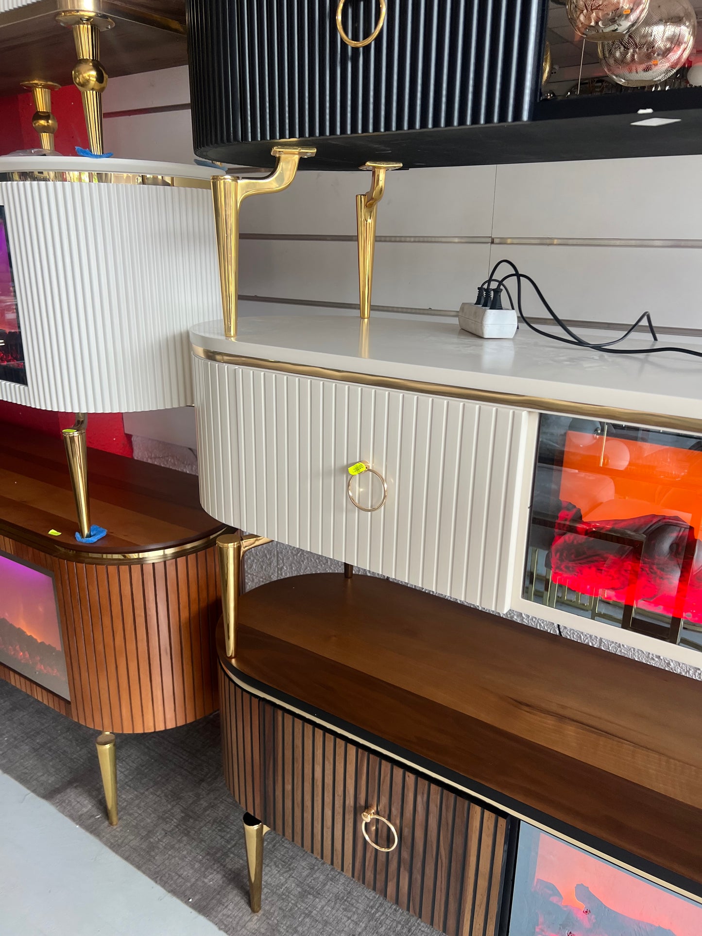 TV table with digital fireplace - WHITE GOLD