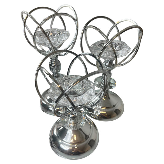 Set de 3 portavelas decorativos en metal dorado con punta de cristal tallado