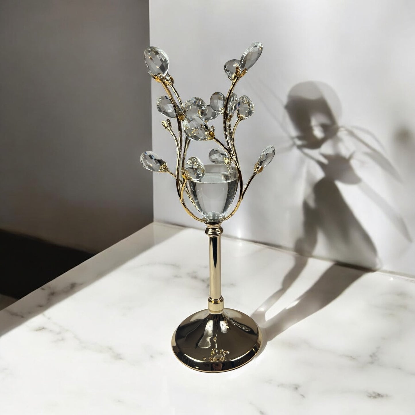 Árvore decorativa com galhos de cristal