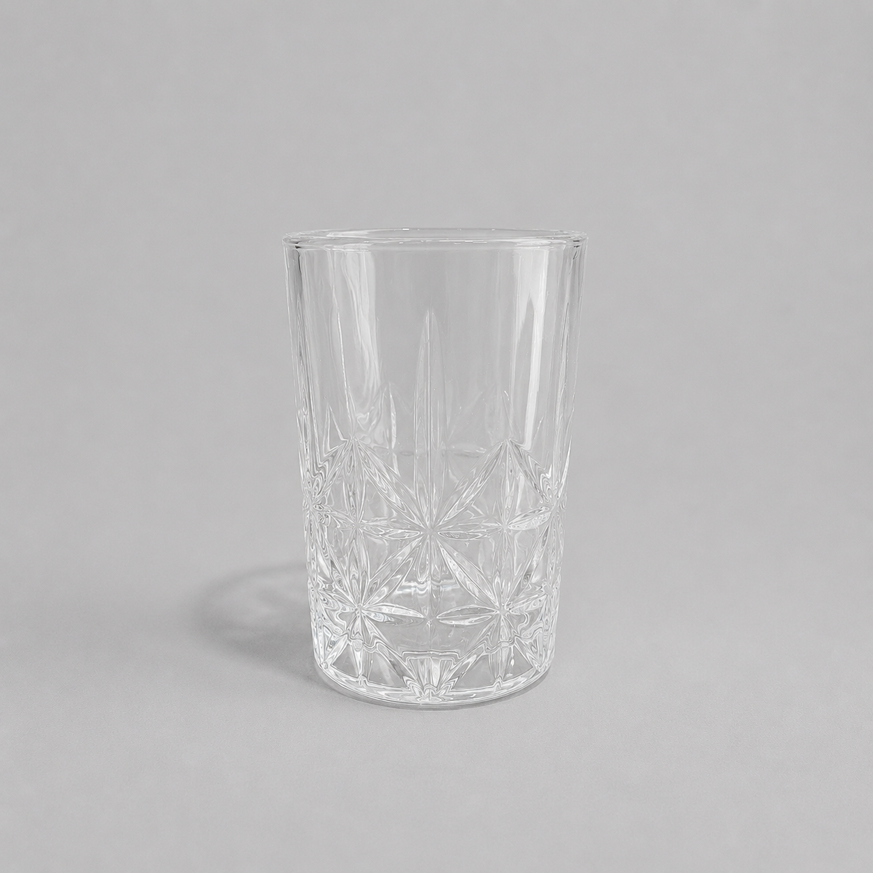 Set de 12 Vasos de Té de Cristal con Relieve Elegante