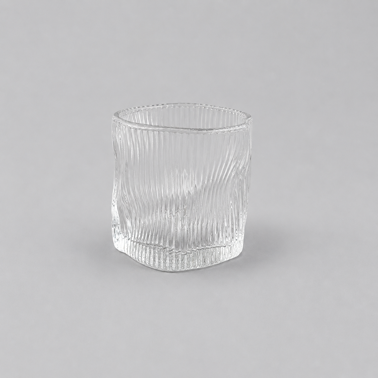 ✨ Set de 6 Vasos Bajos de Cristal con Diseño Ondulado – Elegantes y Modernos