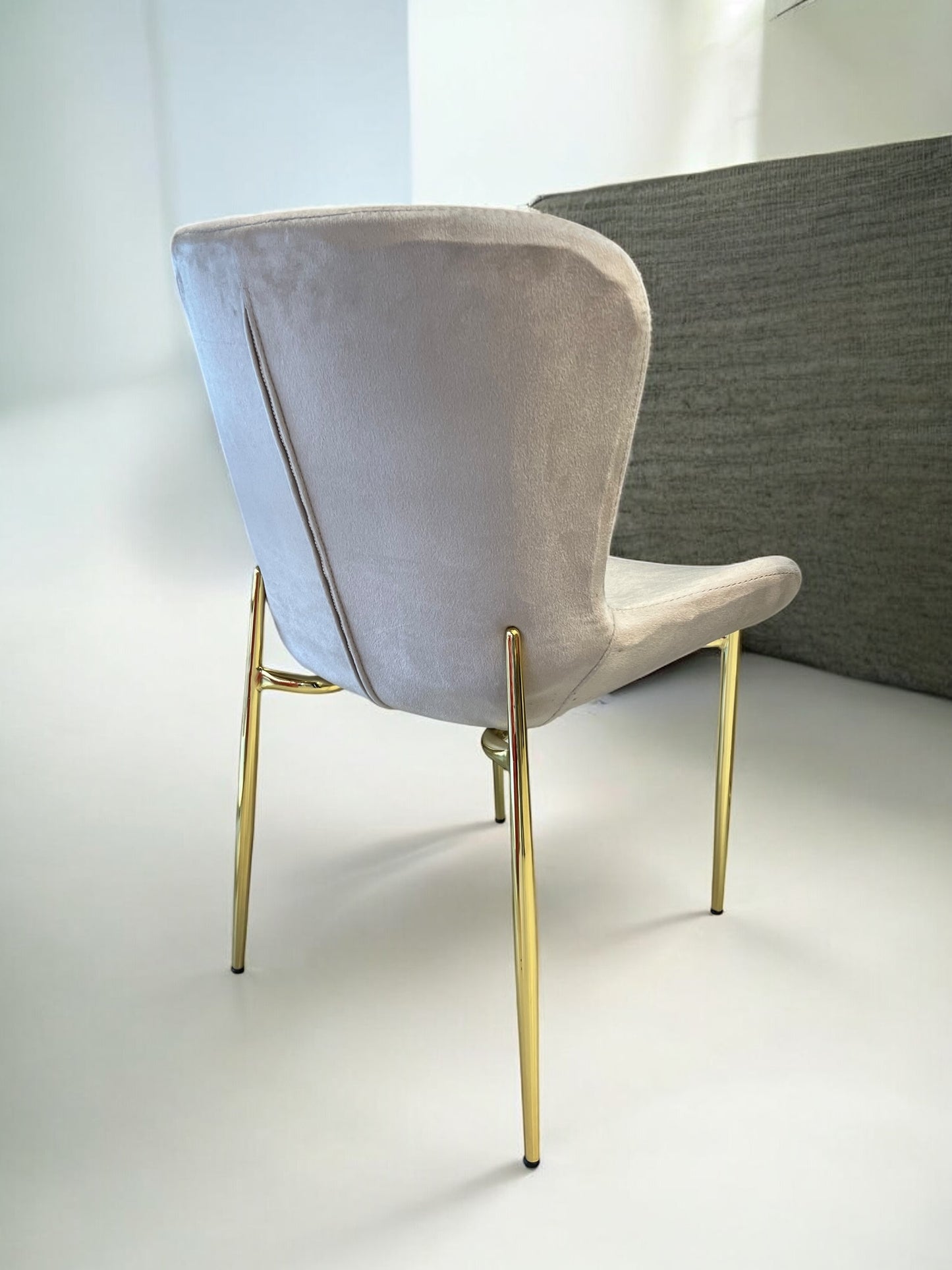 Sofia01 beige velvet chair, gold metal legs