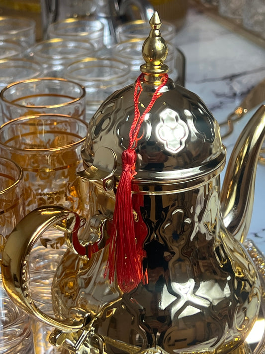 Tetera de acero inoxidable dorada – Disponible en 0,8 L, 1,6 L y 2 L