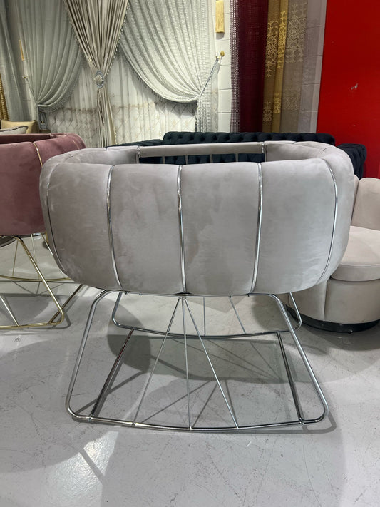 💤 Cuna de Lujo en Terciopelo Hecha a Mano – Diseño Elegante y Moderno - Color Gris Claro con detalles en plata💤