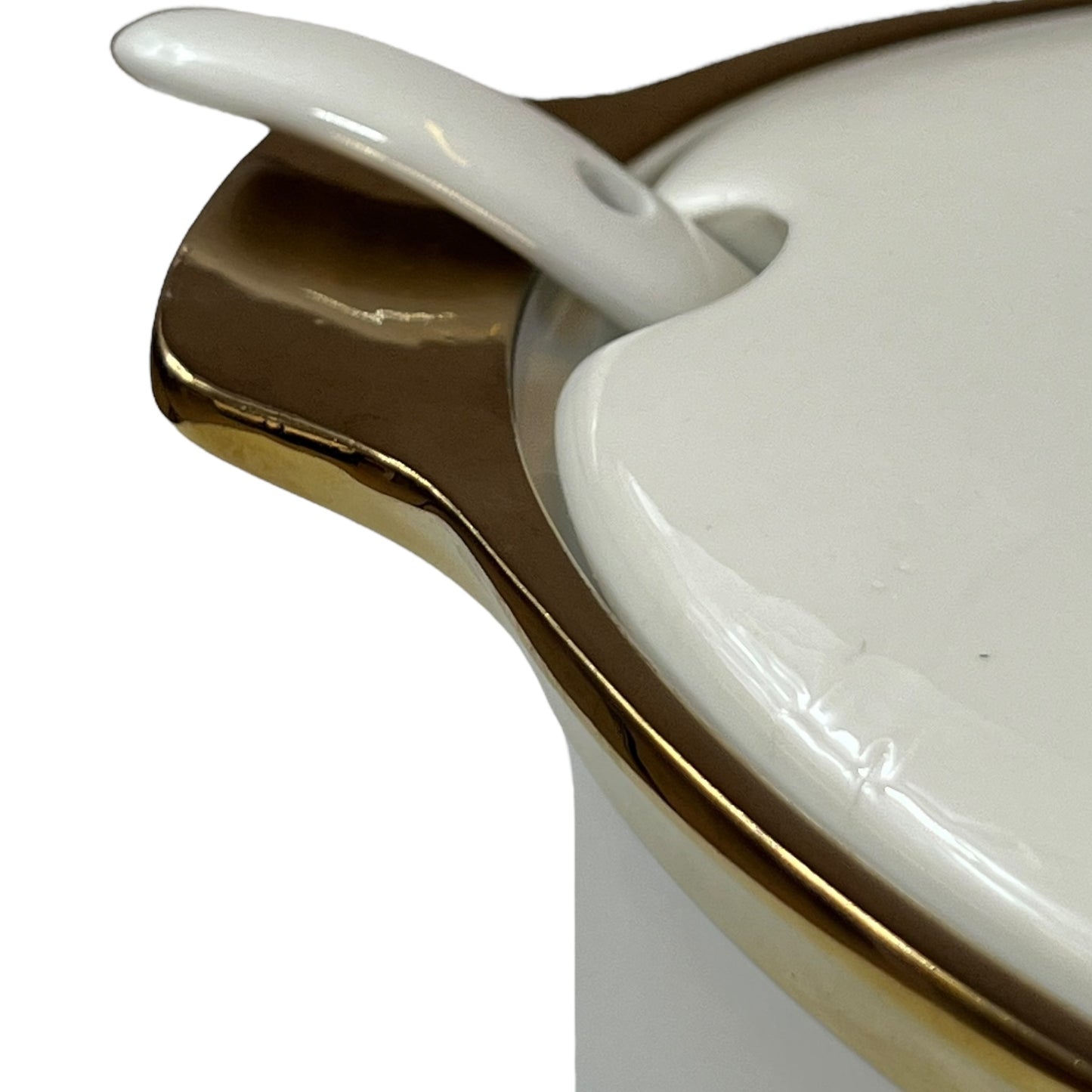 Set de Sopa Blanco con Bordes Dorados – 15 Piezas Elegancia Total