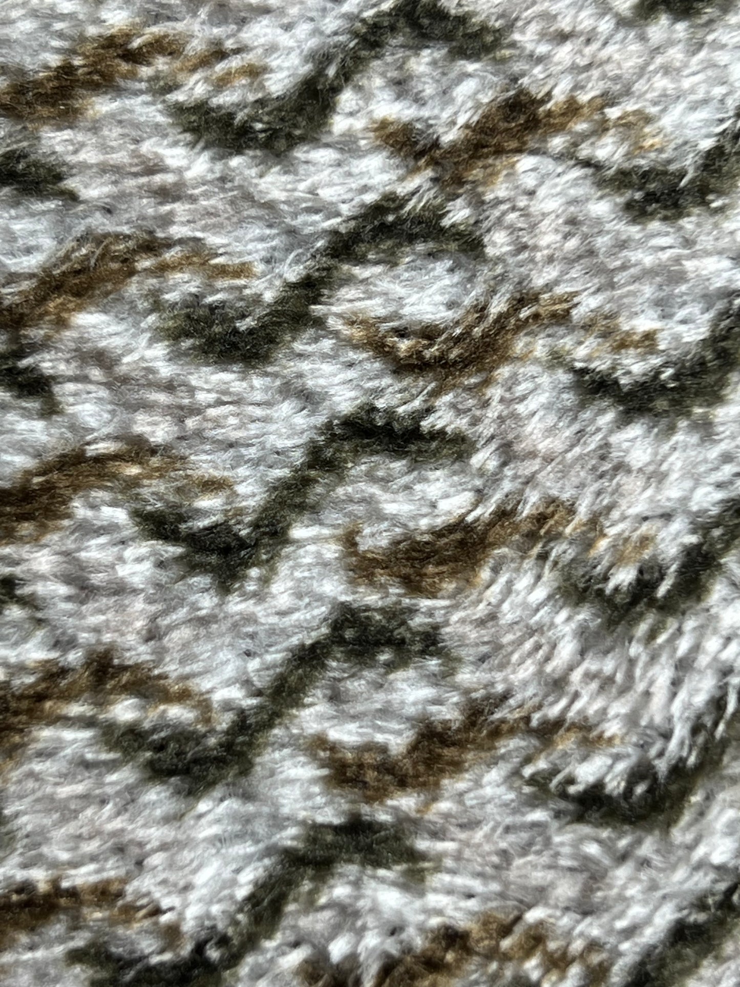 Juego de Sábanas Coralina 3 Piezas Ondas Café y Blanco | Invierno | 100% Poliéster