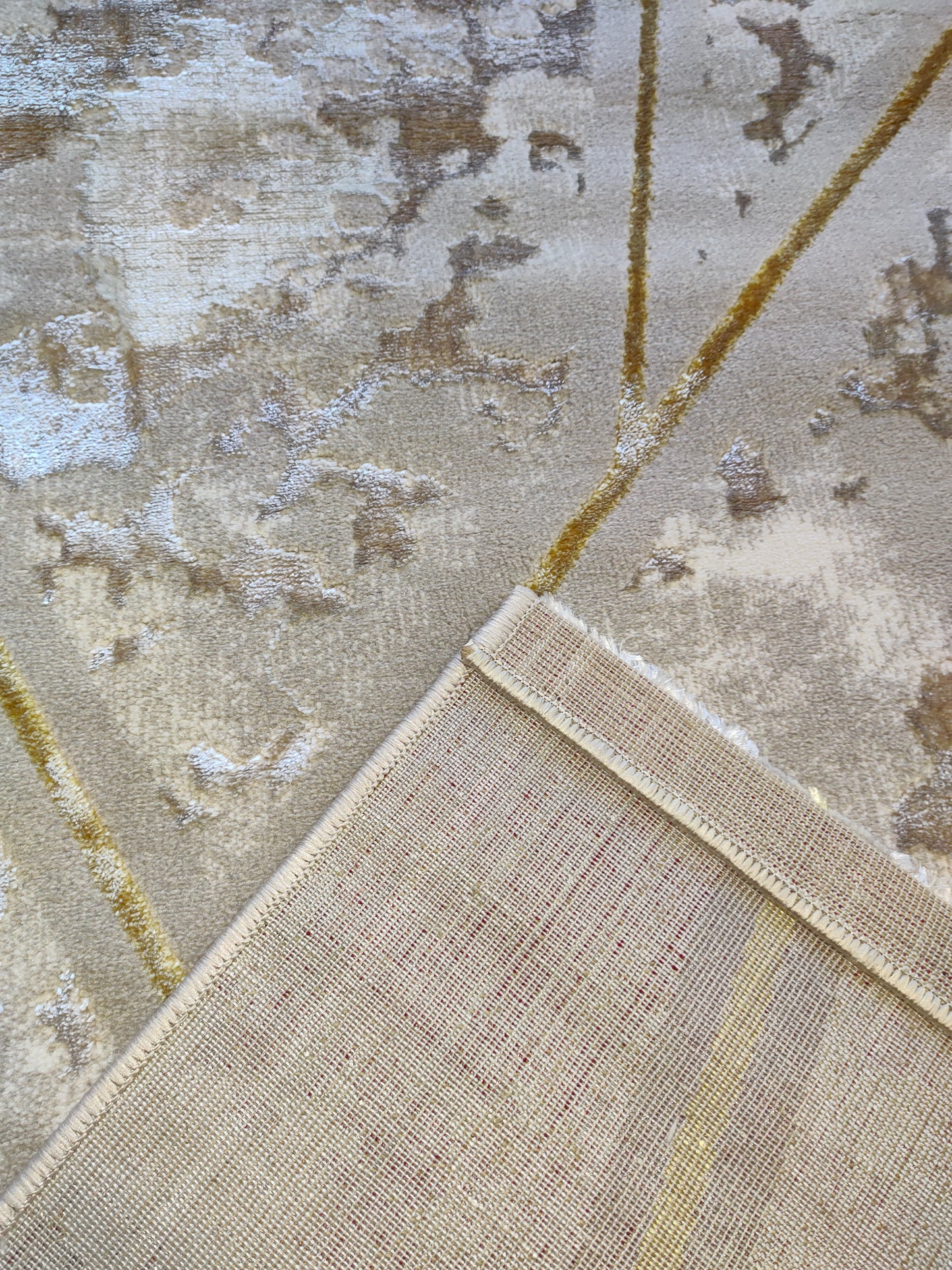 Alfombra Diseño Mármol 3D Beig con Detalles en Beig – Tacto Suave y Estilo Moderno