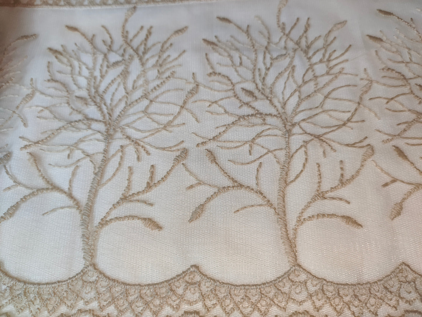 Juego de cama Sakura de 11 piezas: elegancia y confort para tu dormitorio - COLOR BEIG ROSADO