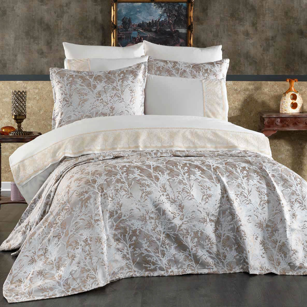 Juego de Cama para Ajuar "Torino" – Sofisticación Natural en tu Dormitorio - COLOR CAPUCHINO