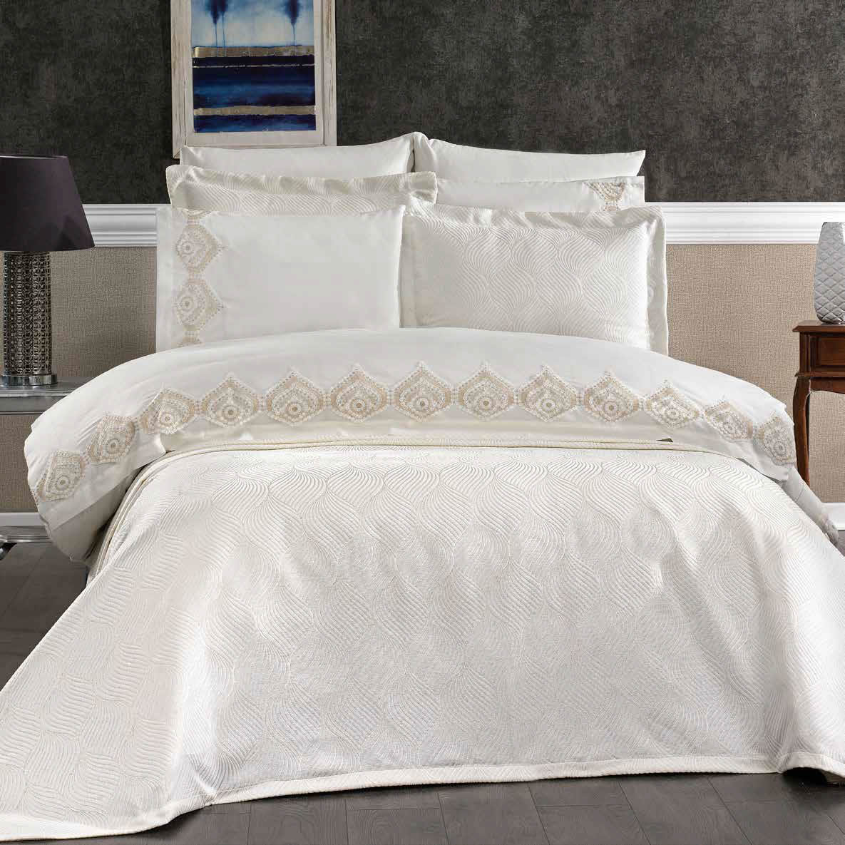 Juego de Cama para Novias "Monza" – Elegancia y Estilo Contemporáneo - COLOR CREMA