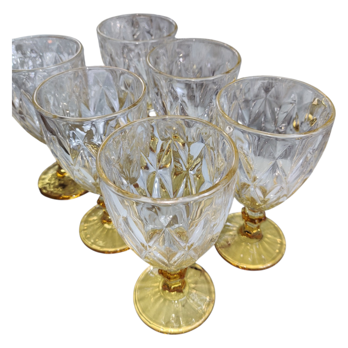 Set de 6 Copas de Cristal Tallado con Pie Dorado – 330 ml