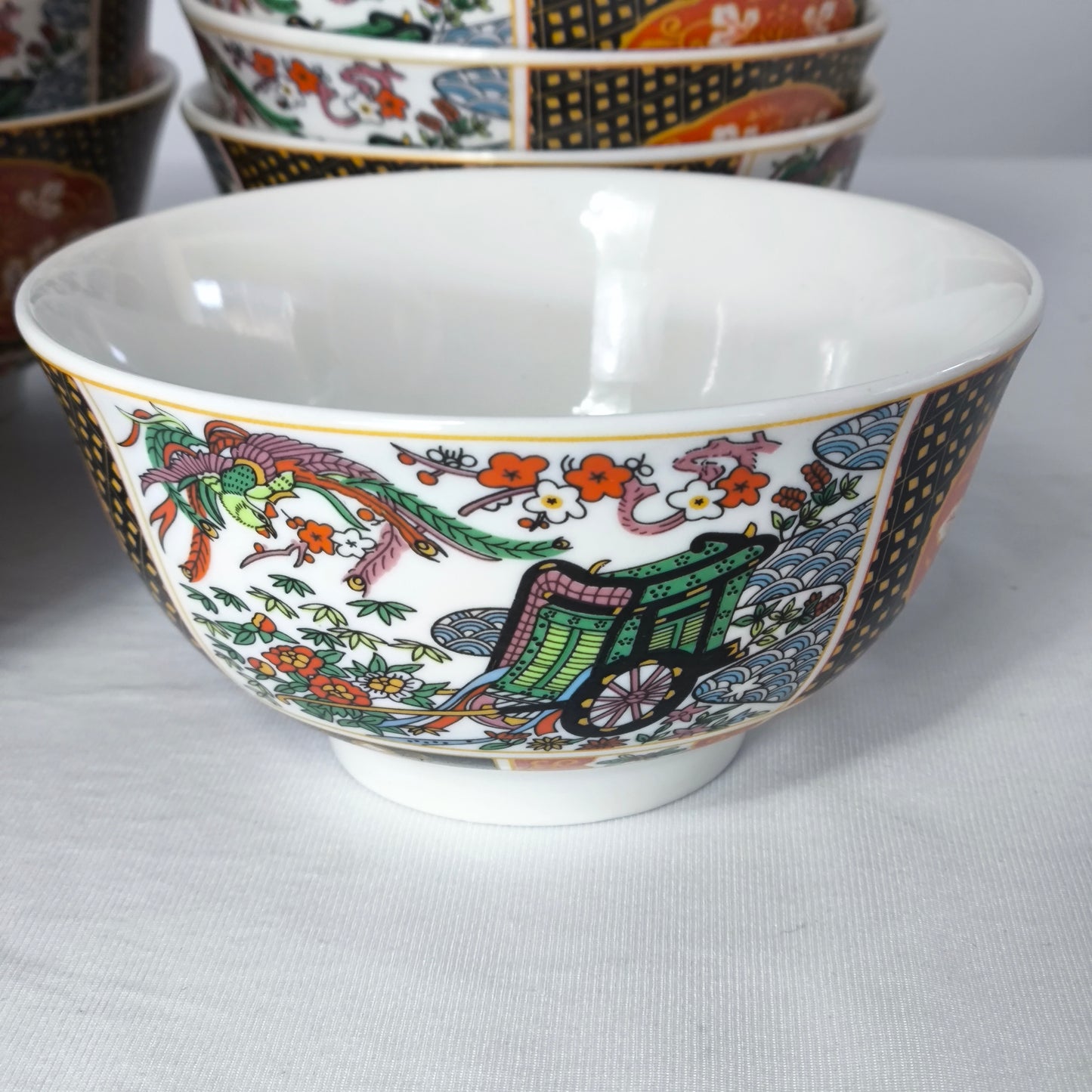 Set de Cuencos de Cerámica Oriental Decorados – Juego de 12 Piezas