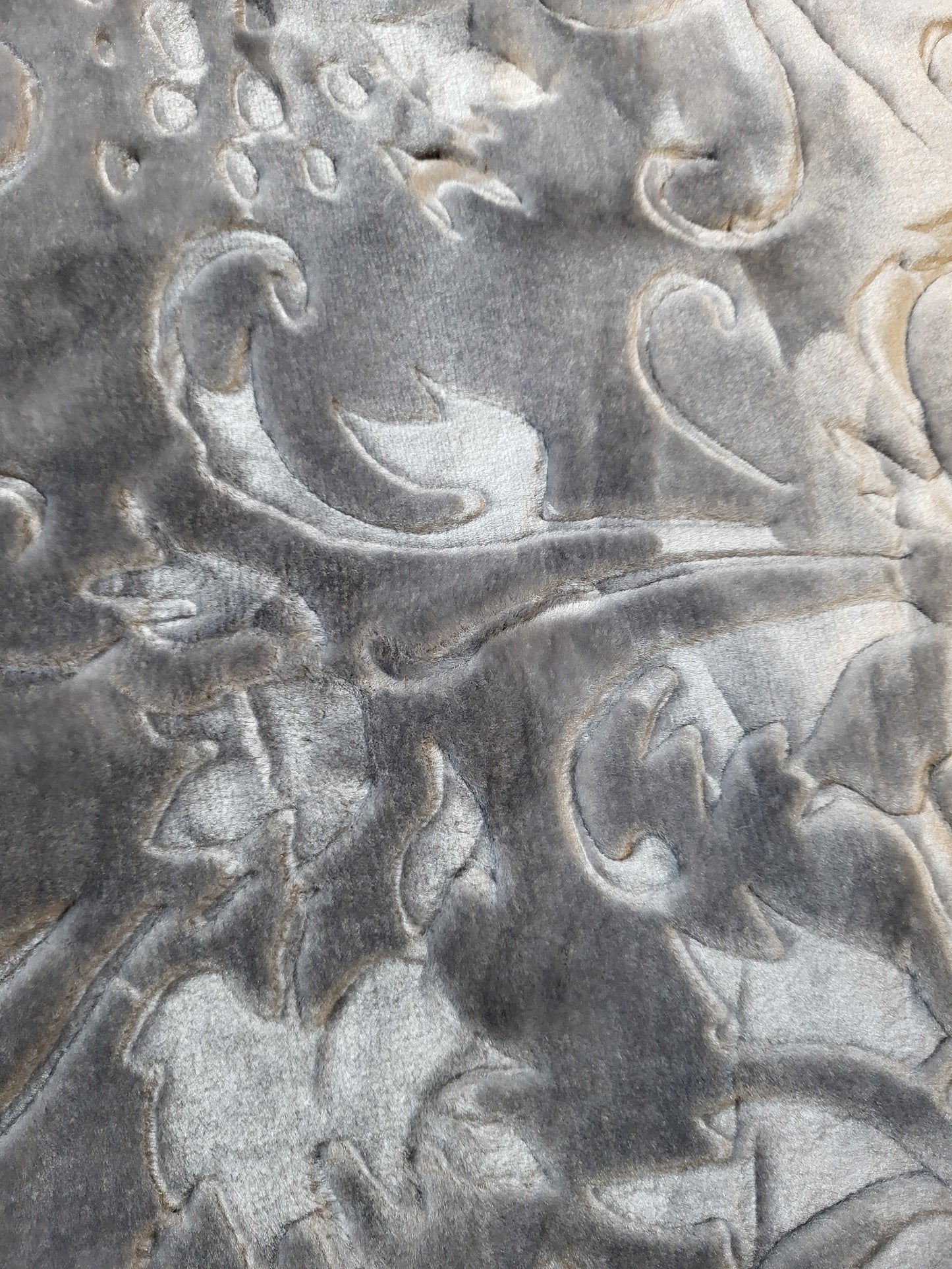 ๐๏ธโจ HOME Deluxe Super Soft Luxury Blanket 220x240 cm โ 5.65 kg โ 100% Polyester โ Weight 1,070 g/mยฒ - LIGHT GREY COLOR