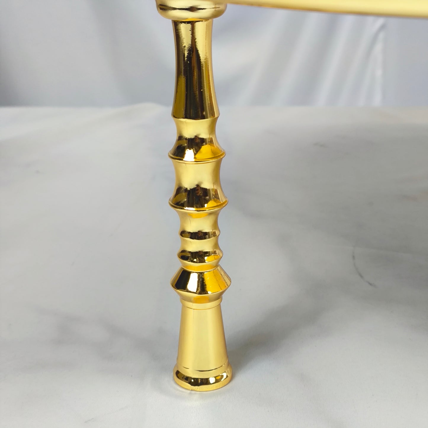 Bandeja Decorativa Redonda Dorada con Patas – 45 cm DIÁMETRO | Bandeja Elegante para Servir y Decorar