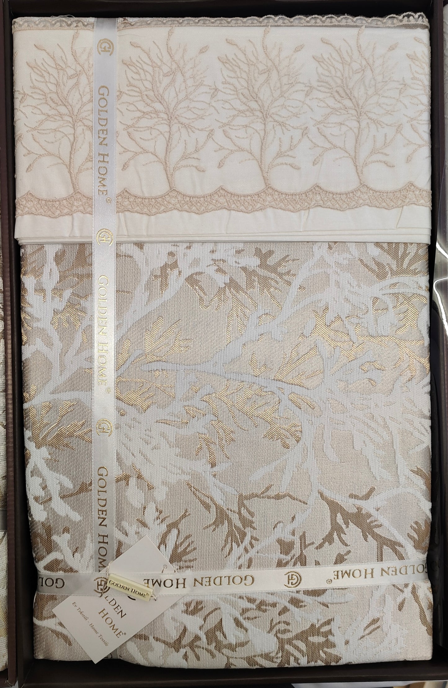 Juego de Cama para Ajuar "Torino" – Sofisticación Natural en tu Dormitorio - COLOR CAPUCHINO