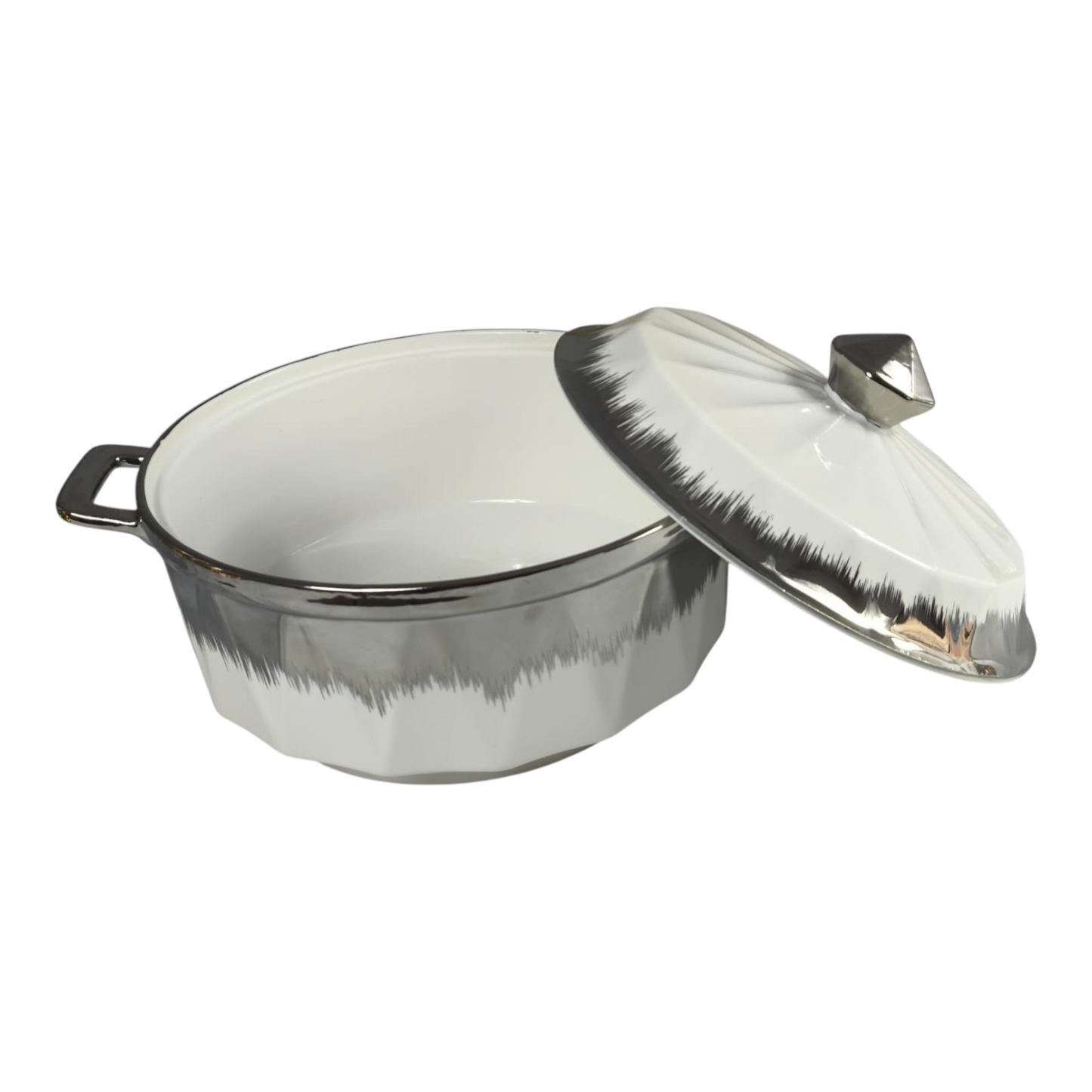Cazuela de Porcelana Blanca con Tapa y Detalles Plateados 🍲✨ Diseño Moderno y Elegante