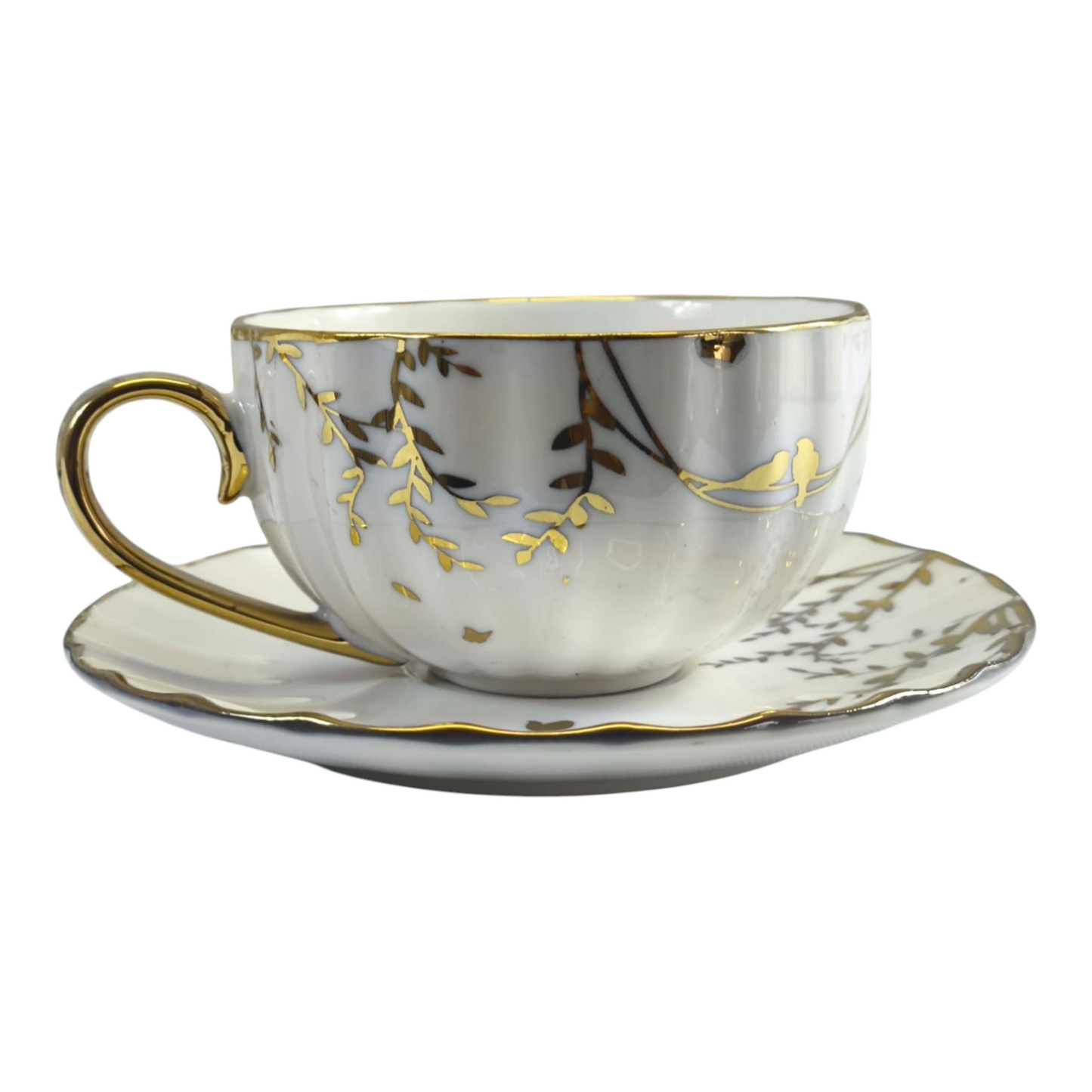 ☕ Set de 6 Tazas con Platillos Decorados – Detalles Dorados y Diseño Clásico 🌿