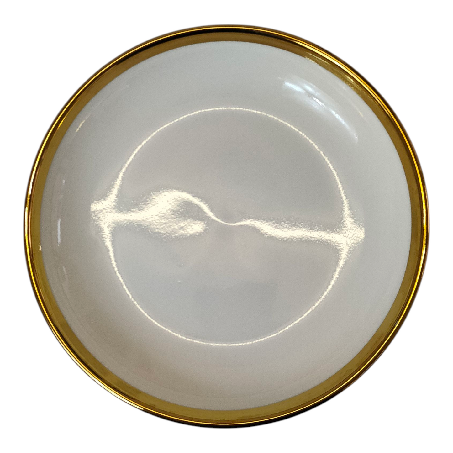 Plato Decorativo Blanco con Borde Dorado – 17,5 cm
