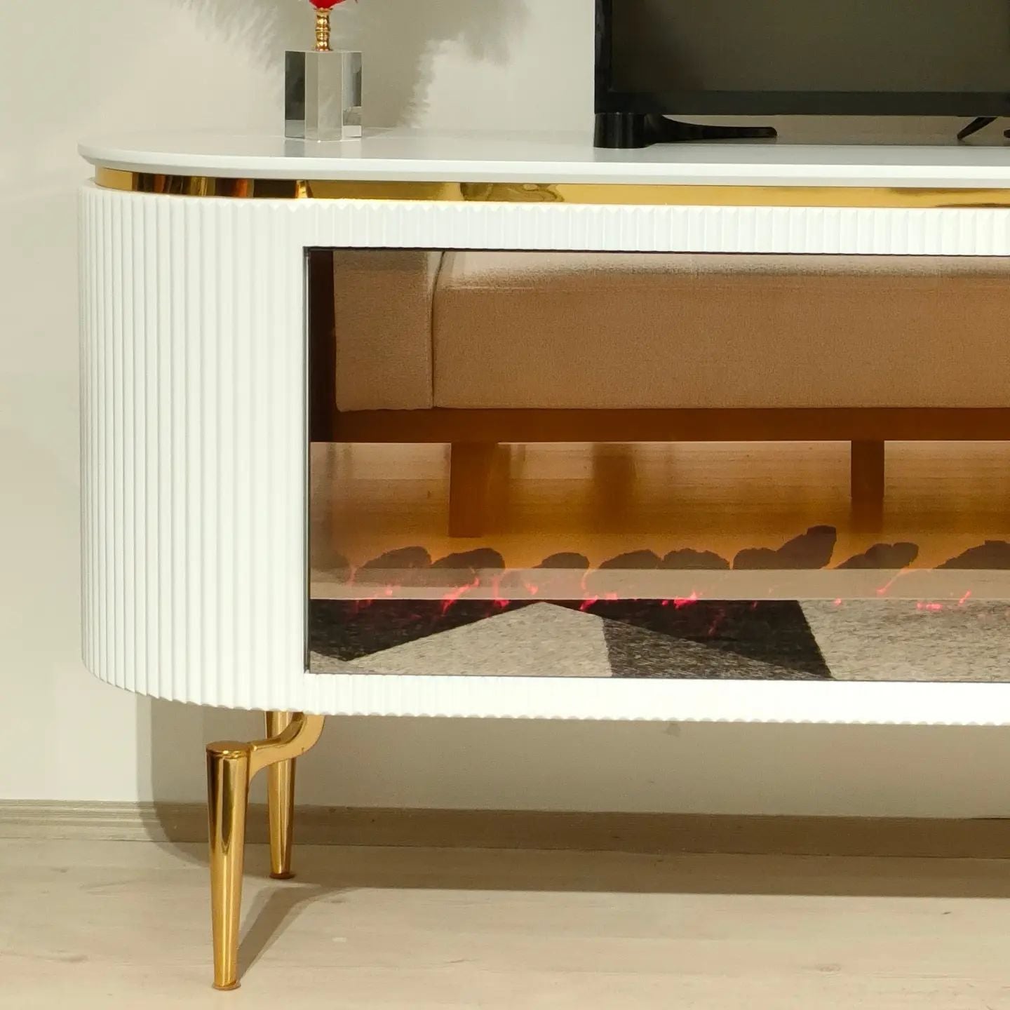 TV stand with digital fireplace - White with gold details