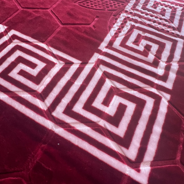 Tapete vermelho clássico com rebordo branco de inspiração oriental – estilo árabe
