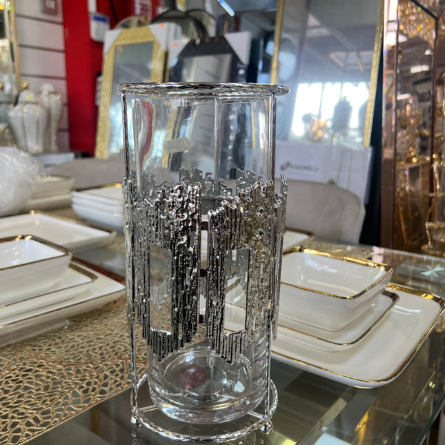 Portavelas de Cristal con Detalle Metálico Plateado – Diseño Moderno y Elegante