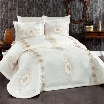 Juego de Cama "Lavinya" – Elegancia en Tonos Dorados para un Dormitorio Sofisticado