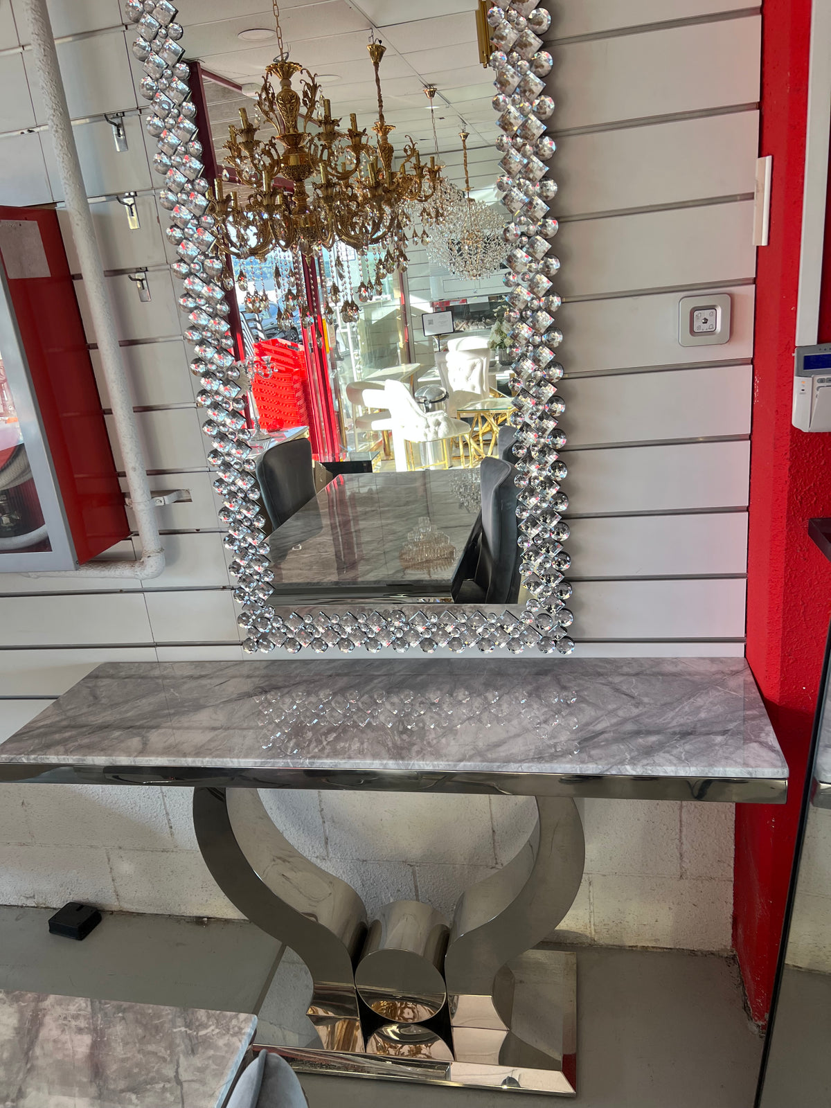 Mesa de Entrada de Mármol Gris y Acero Plateado – Consola 160 × 45 × 85 cm