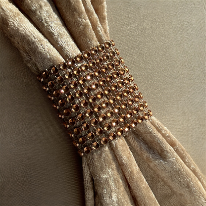 Colcha CINTIA – Inspiração Oriental, Elegância Contemporânea ✨