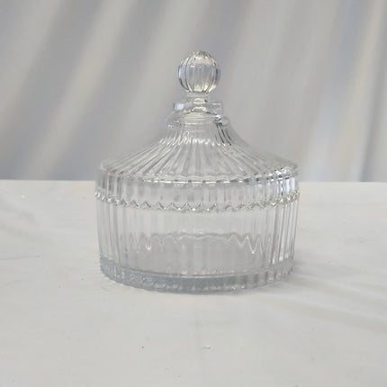 Frasco Decorativo de Cristal con Tapa Tallada – Elegancia para Almacenaje y Decoración