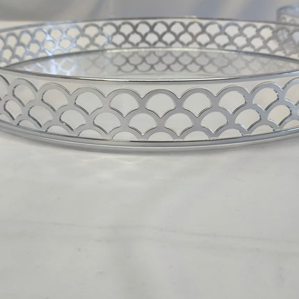 Conjunto de 2 Tabuleiros Decorativos Prateados – Elegantes Tabuleiros Redondos para Mesa e Decoração