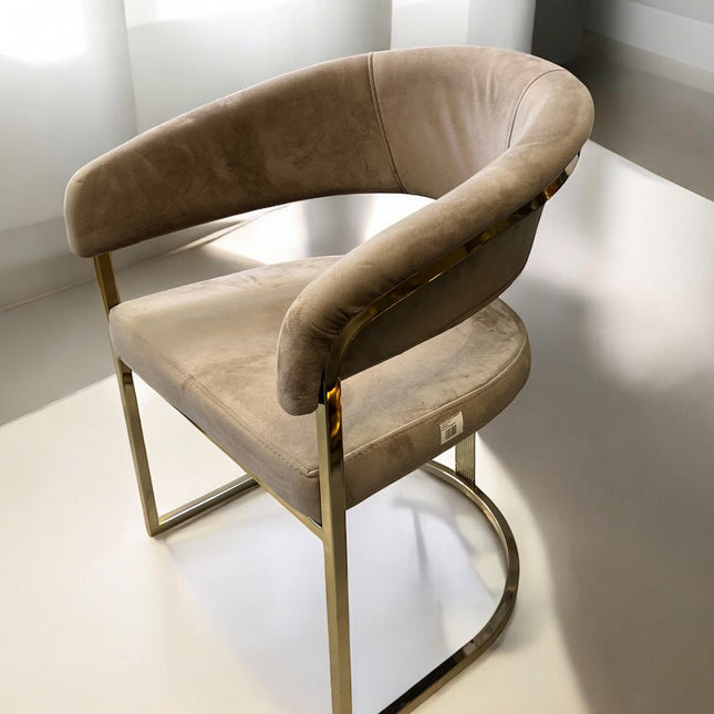 Silla terciopelo BABYFACEV05 para comedor beig oscuro, patas de metal dorado