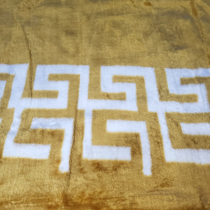 Manta Royal Eskimos 200 x 240 cm – 4 kg | Alta Qualidade, Super Suave e Quente – 100% Poliéster - DOURADO