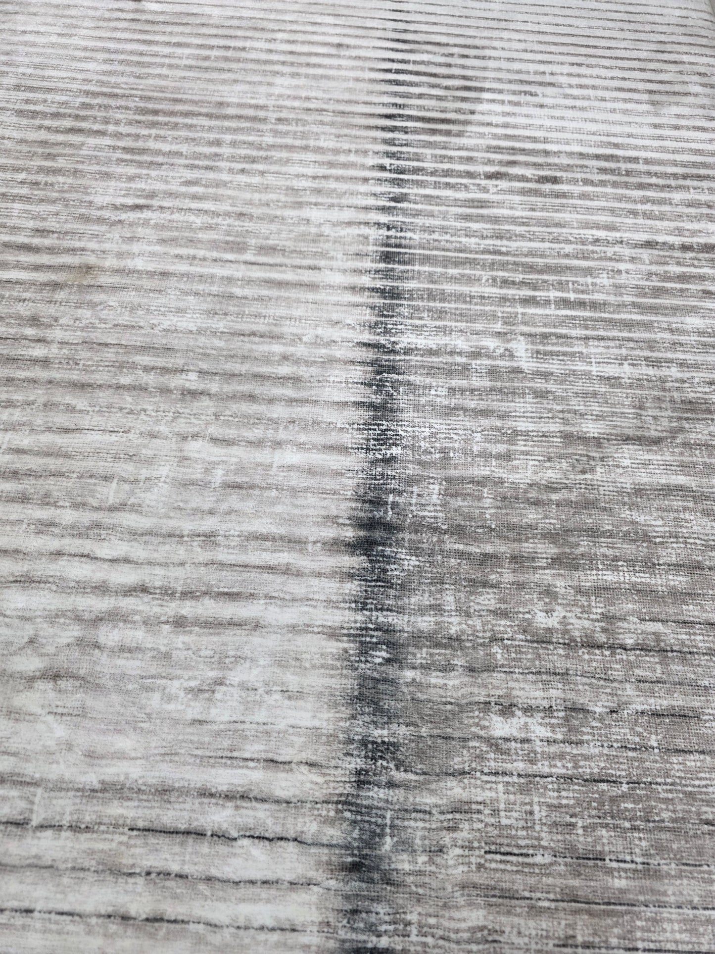 Alfombra Lineal Gris Neblina