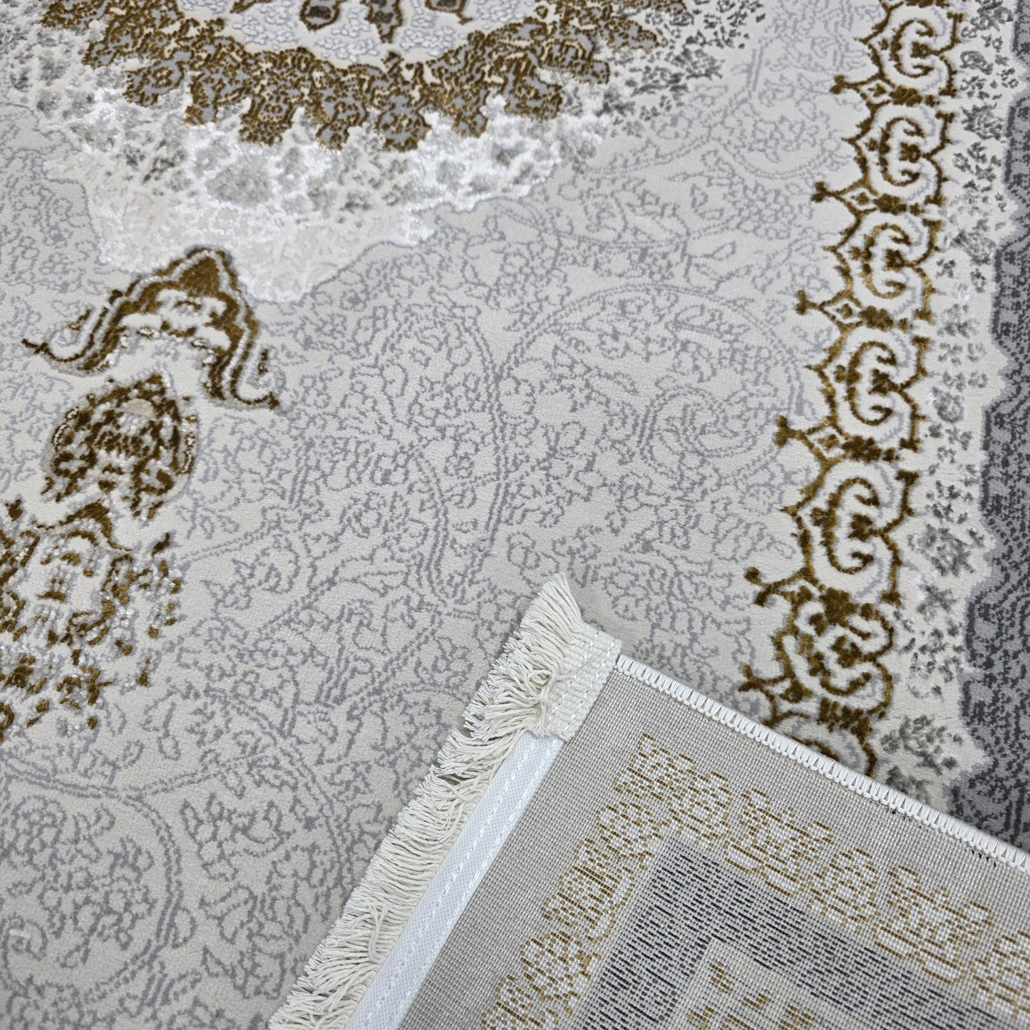 Alfombra NADOR Crema y Gris Claro con Medallón Clásico y Detalles Elegantes ✨🤍🩶 — Estilo Turco Sofisticado para Salón, Dormitorio y Pasillo