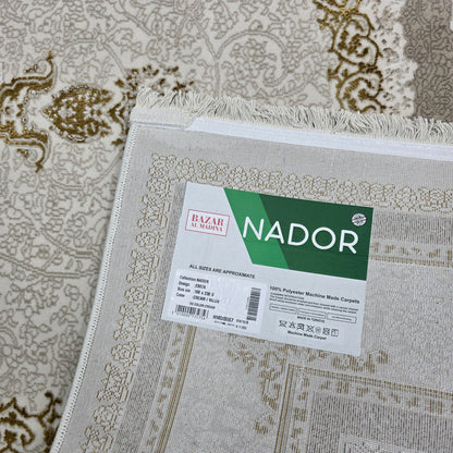Alfombra NADOR con Marco Decorativo y Medallón Central ✨🤎🤍 — Estilo Tradicional Elegante con Profundidad y Contraste