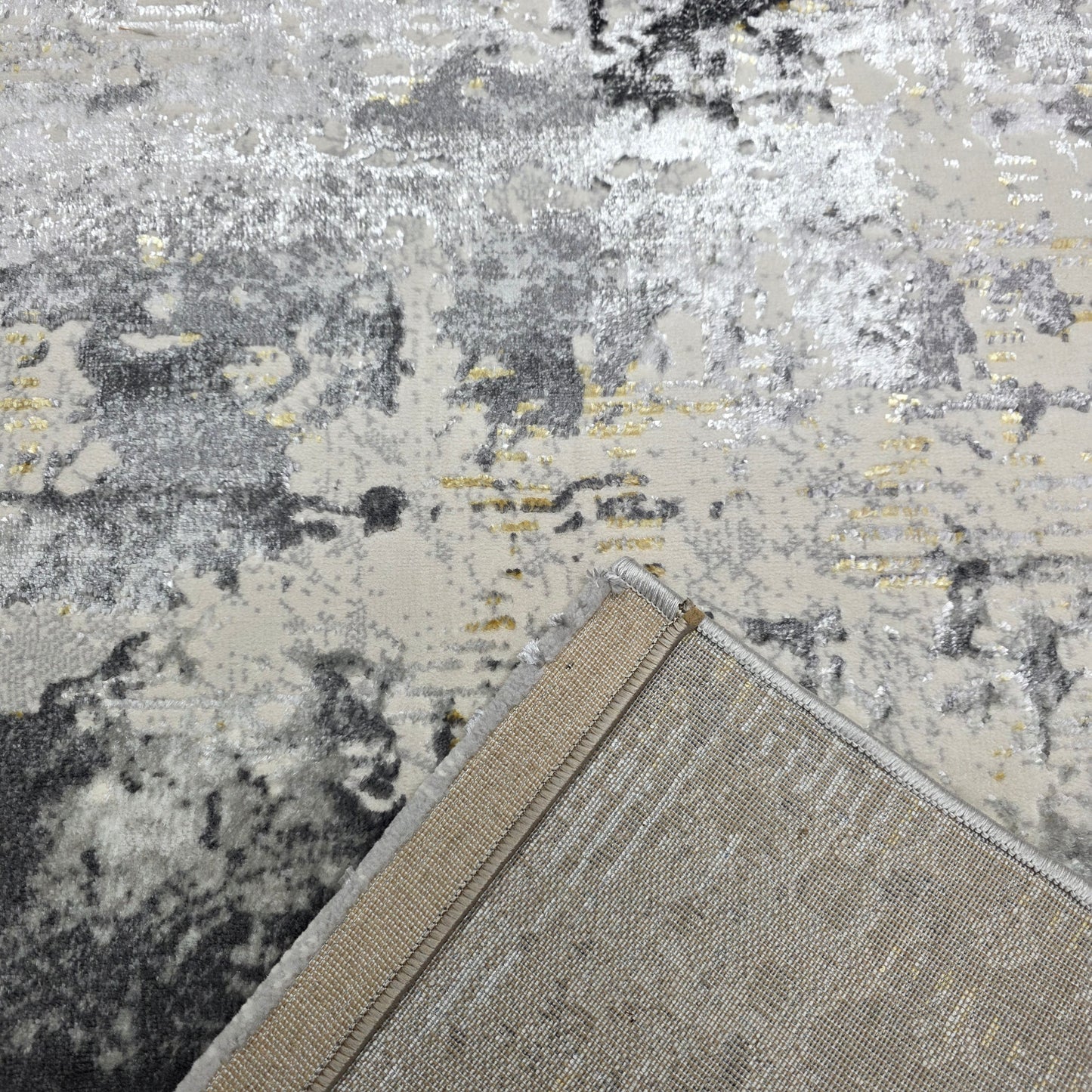 Alfombra Abstract Gris / Dorado – Diseño Contemporáneo con Contraste Elegante